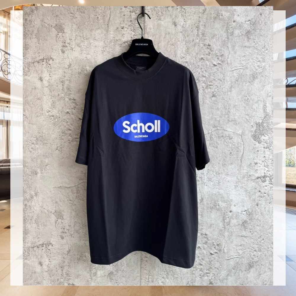《ブランドコラボ》【BALENCIAGA】× Scholl オーバーTシャツ