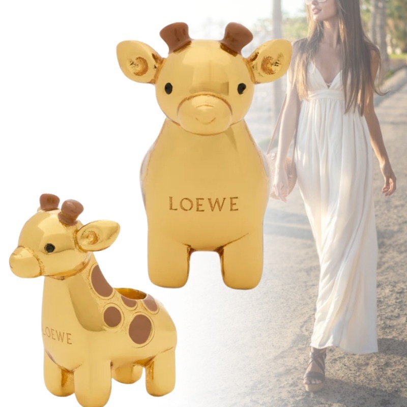 LOEWE ロエベ バッグチャーム ジラフ ダイス ロゴ 大人気