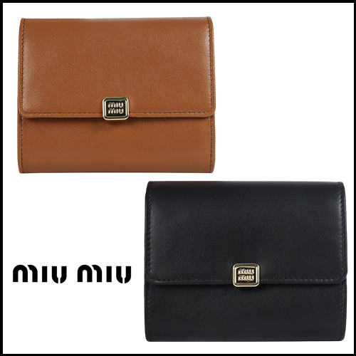 ★【MIU MIU】 ロゴ レザー 折りたたみ財布★