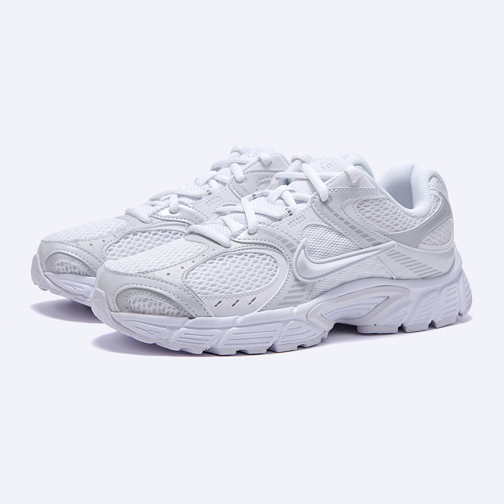NIKE(ナイキ) ★ V5 RNR White Men / HJ5228-101