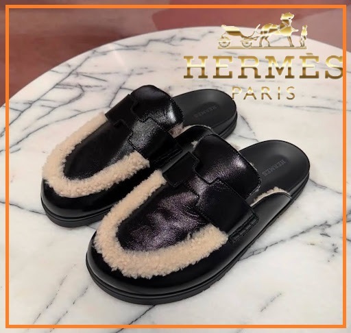 HERMES【ムートン×レザーがオシャレ】サンダル