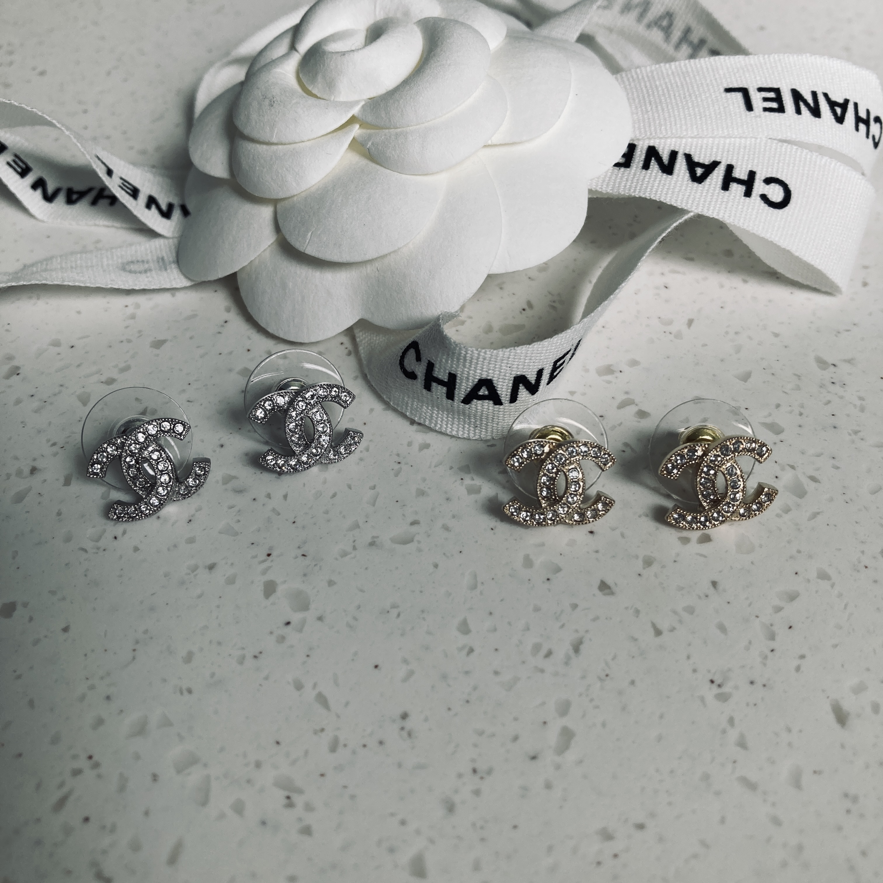 【CHANEL】シャネル クラシック ココマーク クリスタル ピアス