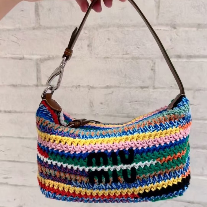 ★Miumiu★マルチカラークロッシェポーチ