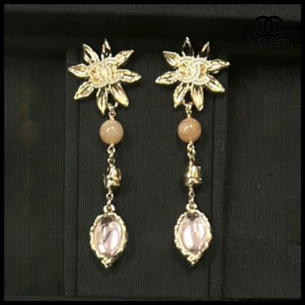 【エレガント♪】CHANEL ピアス 花モチーフ ゴールド×ピンク CC