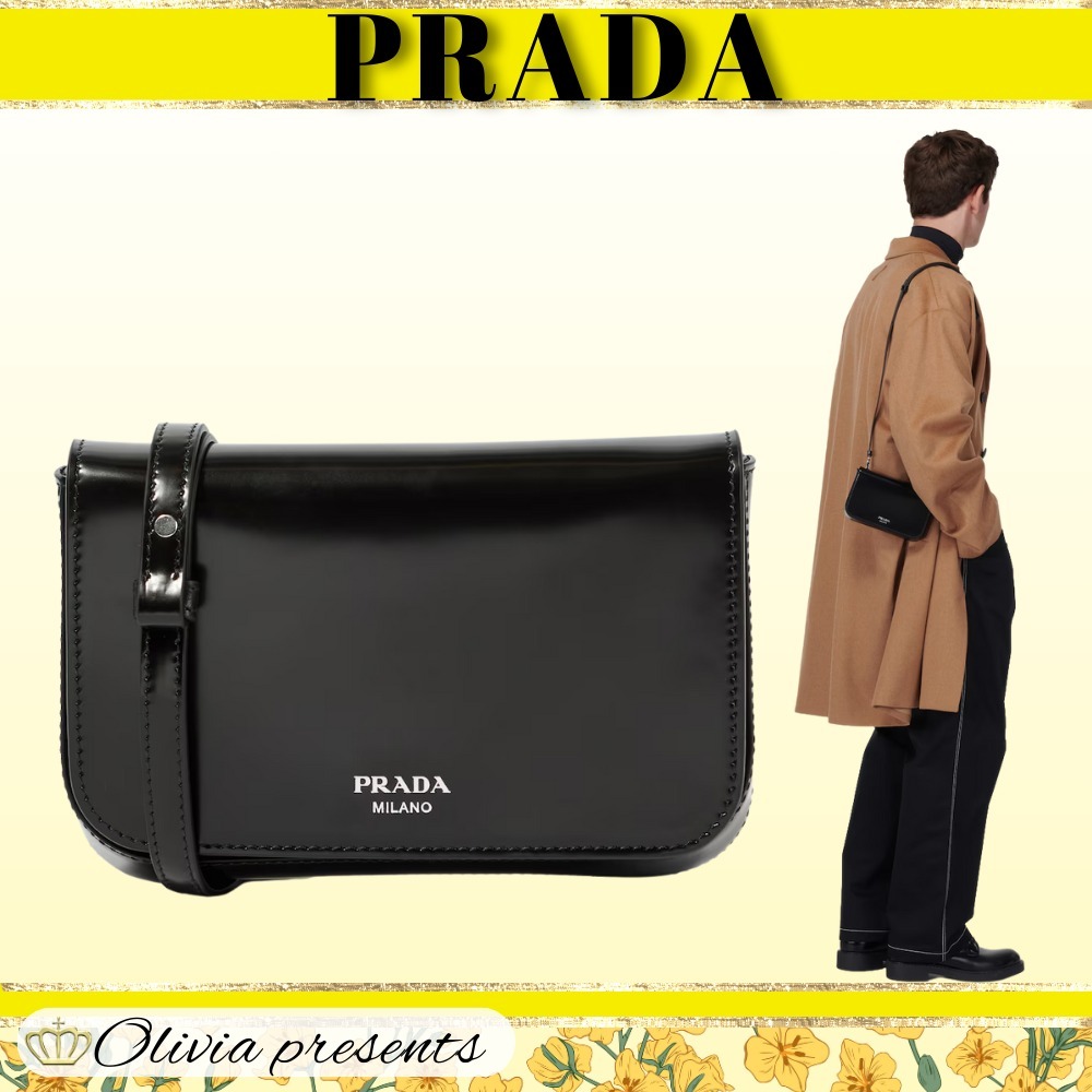 【PRADA】ミニレザークロスボディバッグ