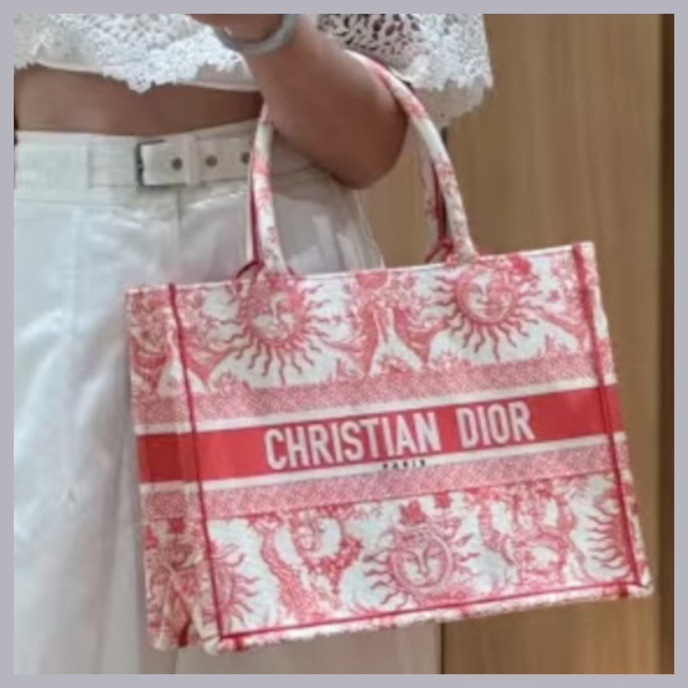 【これからの季節に♪】dior   トートバッグ