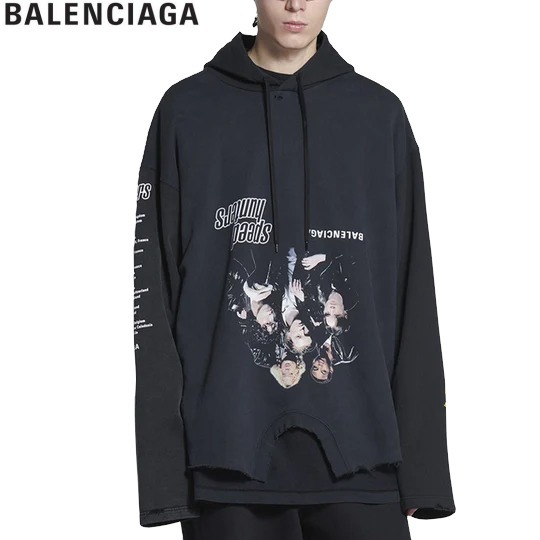 BALENCIAGA プリントプルオーバーフーディ ブラック