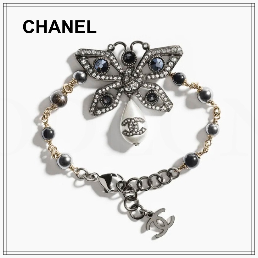 バタフライモチーフが魅力的【CHANEL】CCマーク ブレスレット