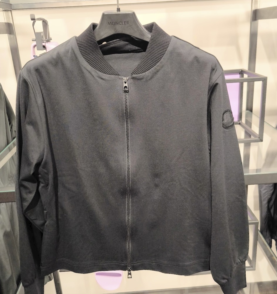 【MONCLER】24SS. ロゴパッチ ジップアップブルゾン