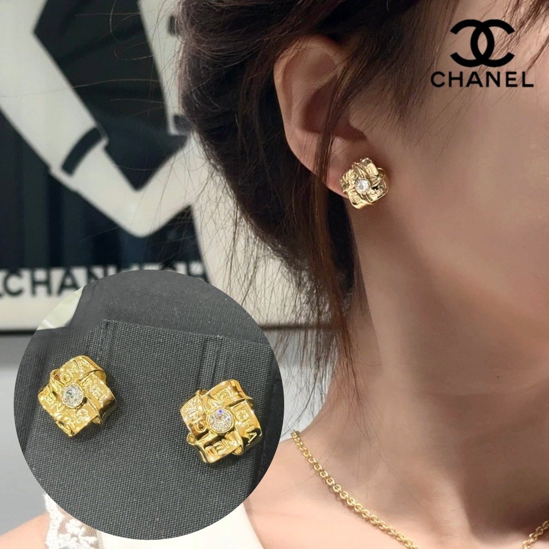 【さり気ない存在感&贈り物にも最適♪】CHANEL★ピアス