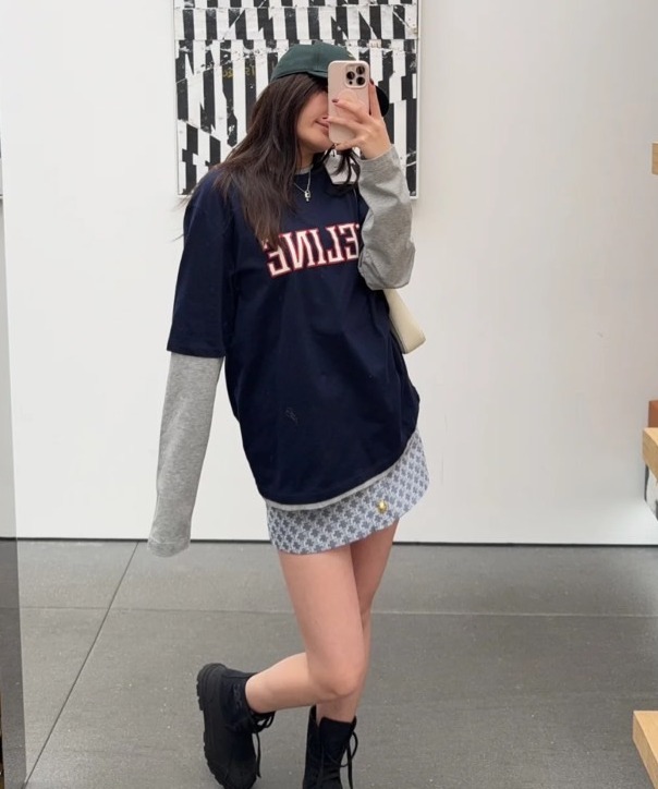 《CELINE》国内発送 セリーヌ CELINE ルーズTシャツ コットン
