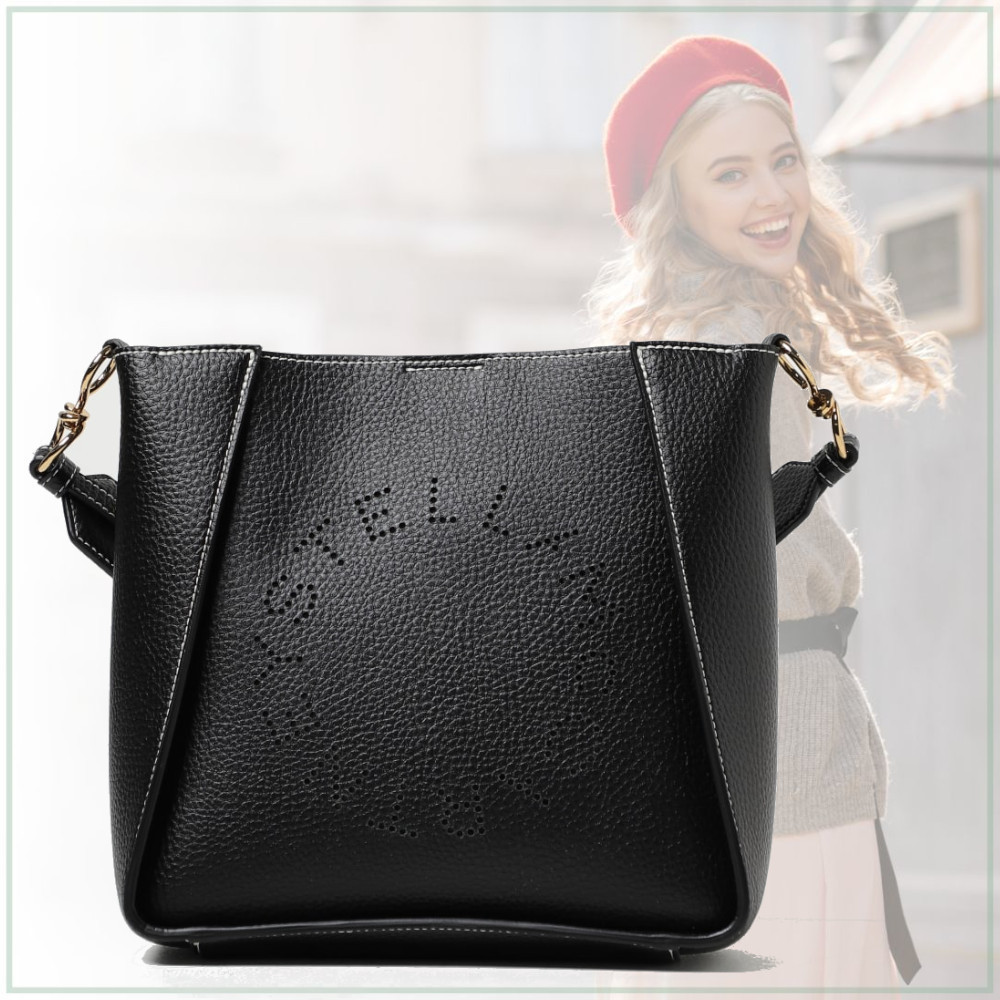気品【Stella McCartney】ロゴ スクエア クロスボディ バッグ