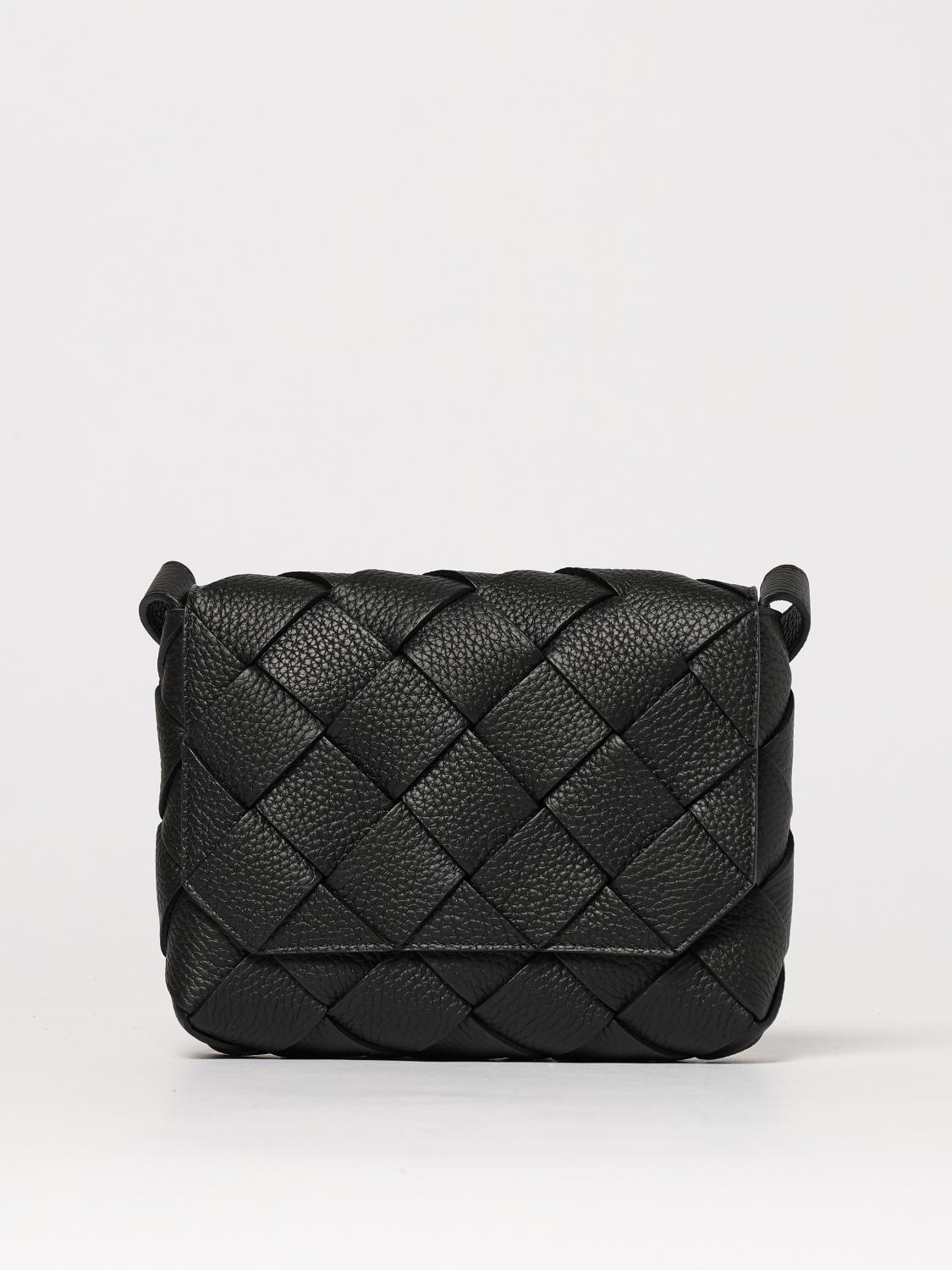 ショルダーバッグ BOTTEGA VENETA  Woven Calfskin Shoulder Bag