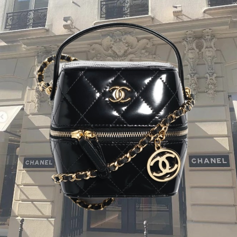 ★25A★【CHANEL】CCチャームが可愛い マトラッセバニティー