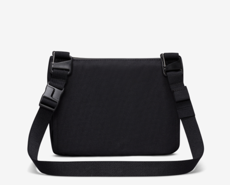 【NIKE】ACG \"DAYMAX\" Crossbody Bag クロスボディバッグ