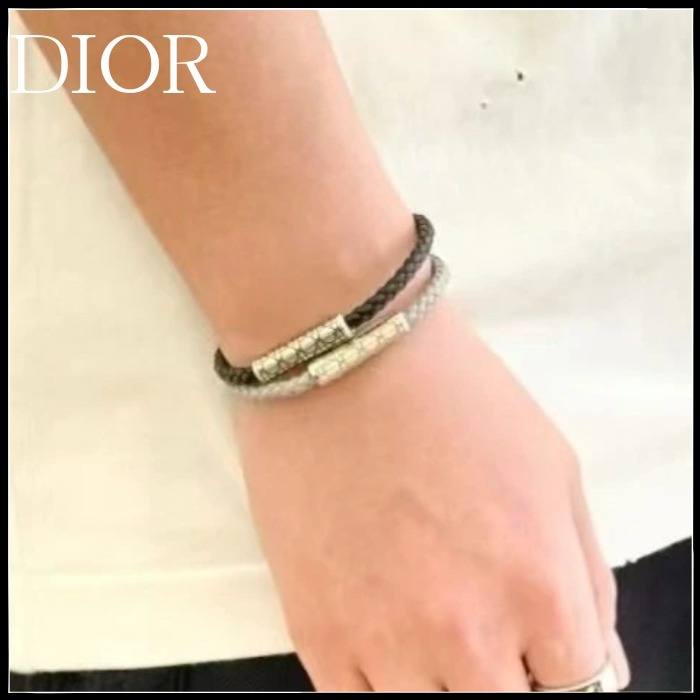【新作！洗練されたデザイン】DIOR ブレイドレザー ブレスレット