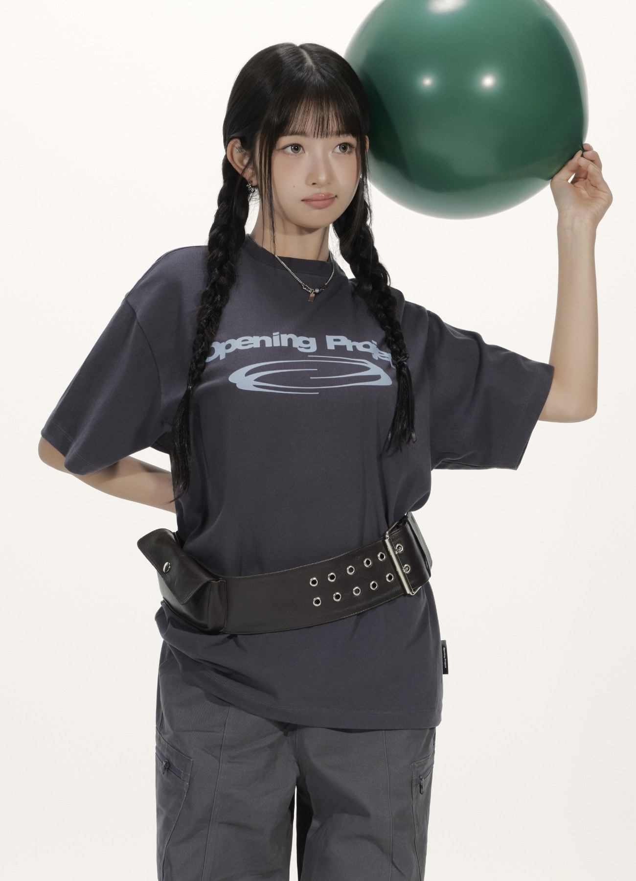 【OPENING PROJECT】Identity T Shirt Cool Gray IVE レイ 着用