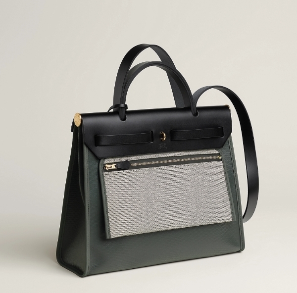 気取らない高級感《HERMES》Herbag Zip 31ショルダーバッグ