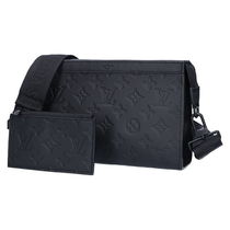 LOUIS VUITTON ショルダーバッグ M81115