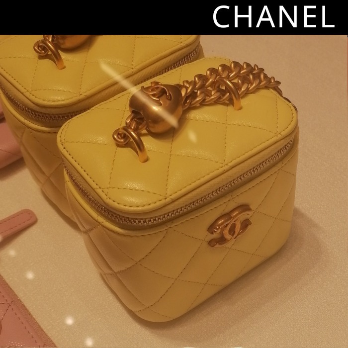 CHANEL シャネル バッグ ショルダーバッグ ポシェット