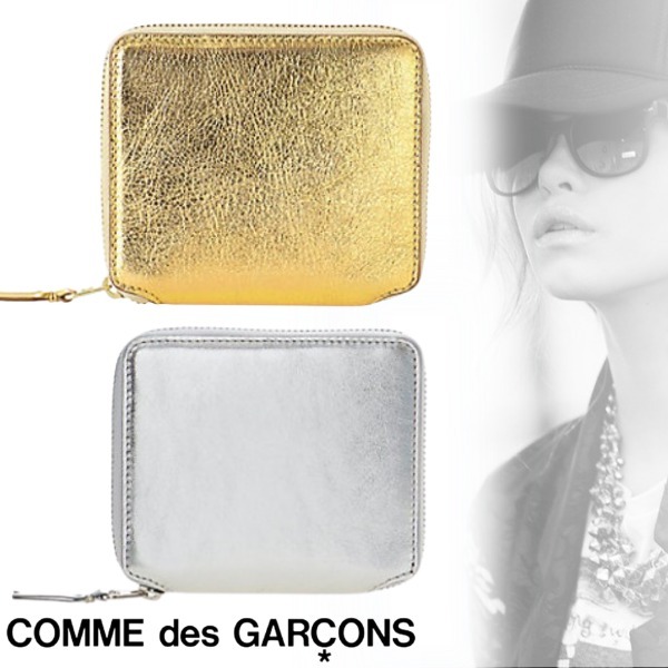 *Comme des Garcons*コムデギャルソン メタリック 二つ折り財布
