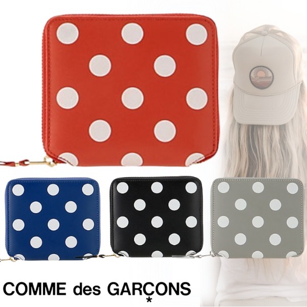 *Comme des Garcons*コムデギャルソン ドット二つ折り財布レッド