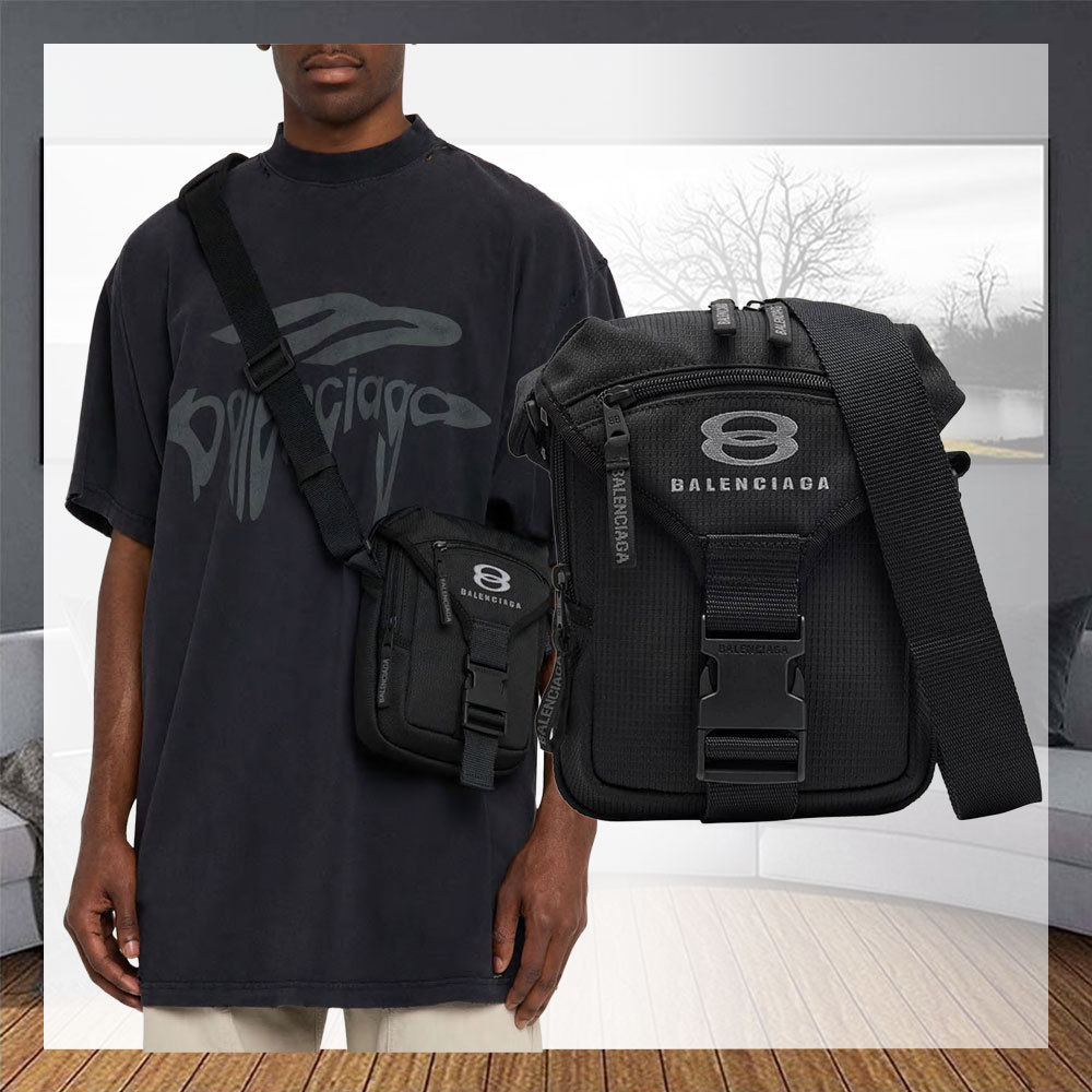 BALENCIAGA Men's Unity Nylon Crossbody Zip Pouch ポーチ ロゴ
