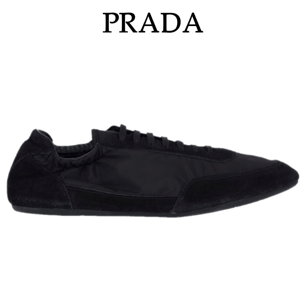 【Prada】「コラプス」スニーカー
