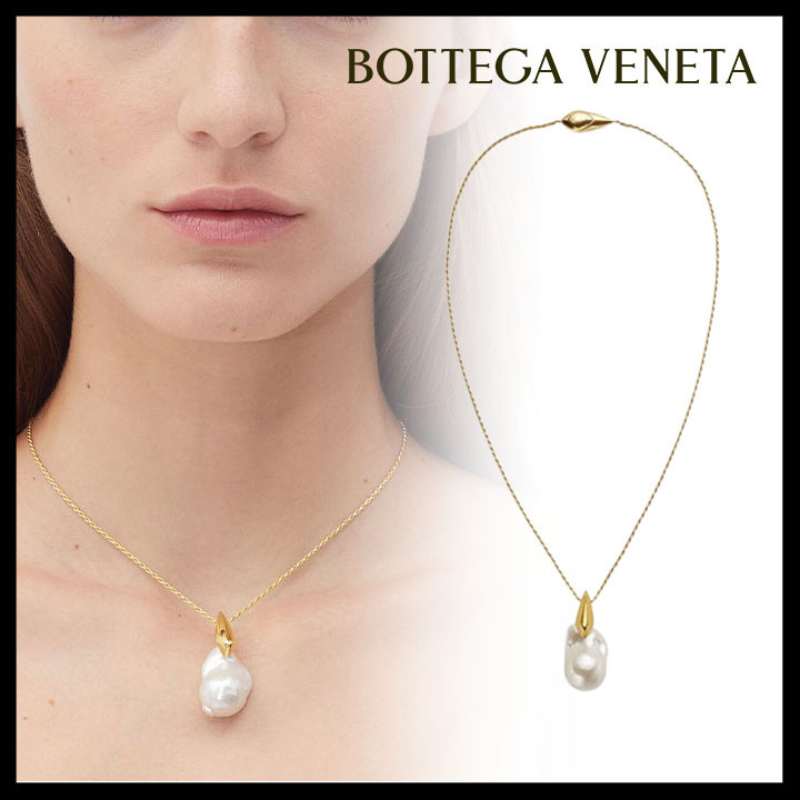 Bottega Veneta直営店 スターリング スモール イヤリング