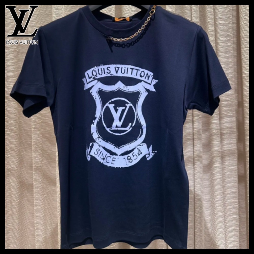 【カジュアルエレガント♪】Louis Vuitton★Tシャツ
