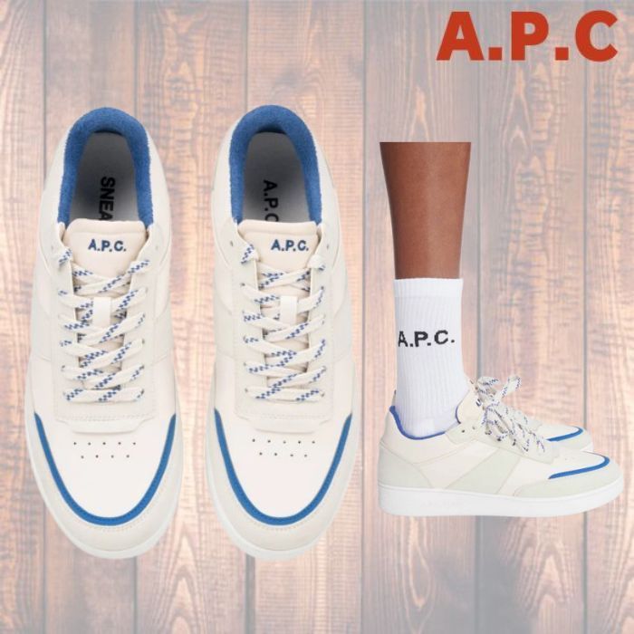 夏のお出かけに! A.P.C スニーカー 爽やかブルーとオフホワイト