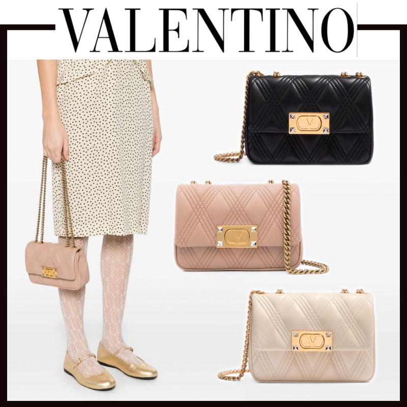 【VIP価格】VALENTINO Vロゴ キルティング ショルダーバック