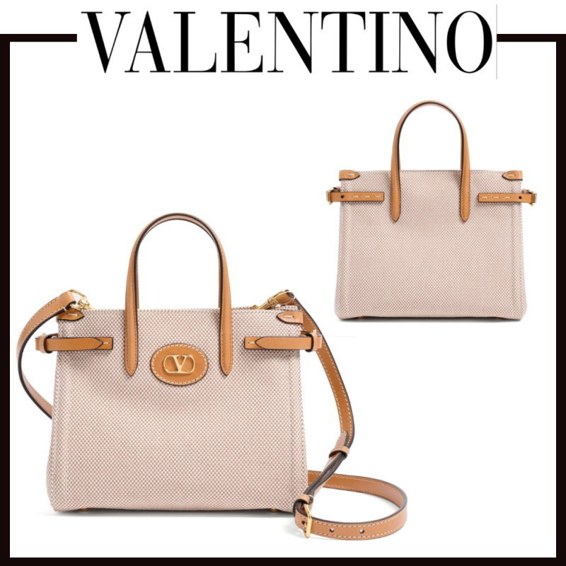 【VIP価格】VALENTINO Borsa Antibes Piccola In Canvas