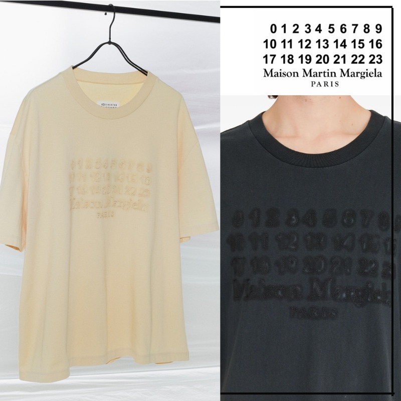 大人気【Maison Margiela】 ナンバーロゴプリント Tシャツ