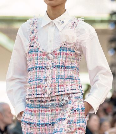 CHANEL(シャネル) ベスト・ジレ(レディース) - 海外通販のBUYMA