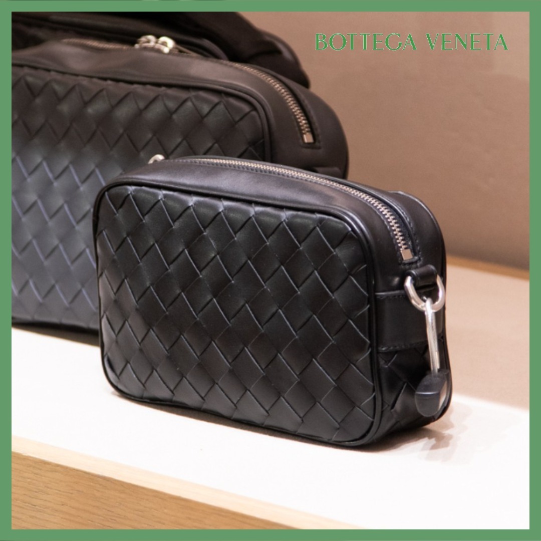 BOTTEGA VENETA ミニ イントレチャート カメラバッグ 関税送料込