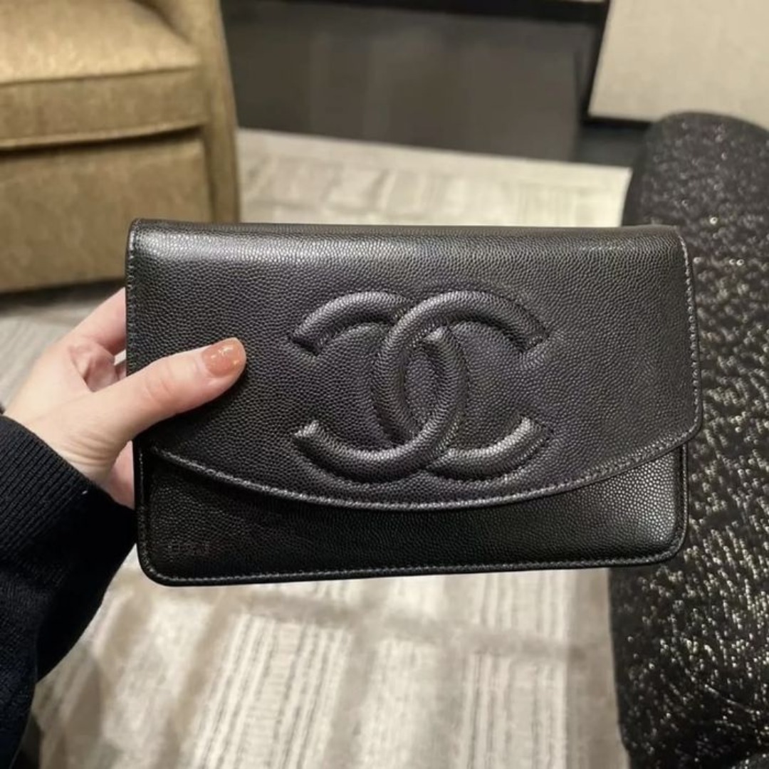 《大人気デザイン♪》 CHANEL チェーンウォレット