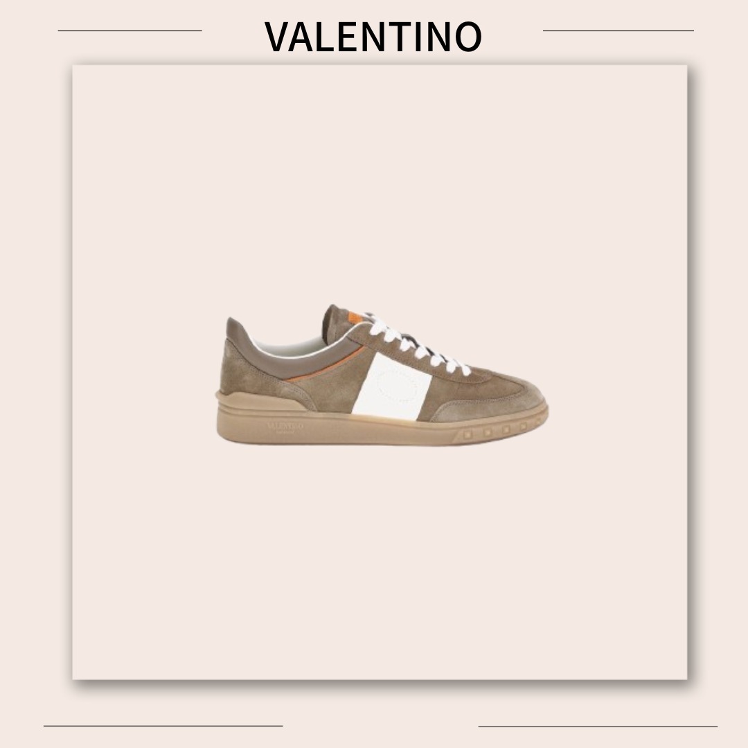 〈VALENTINO〉 ロートップスニーカー（関税込み）
