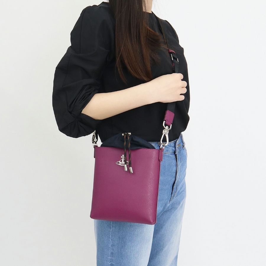 【国内/即発】 Vivienne Westwood ショルダーバッグ 巾着バッグ