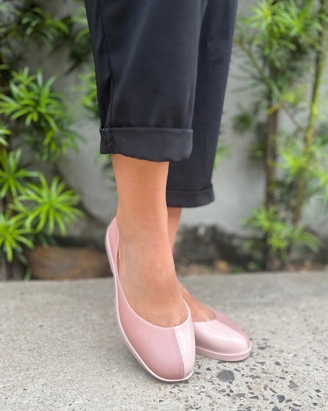 《限定sale》Melissa 追跡付/送料込 アシンメトリーフラット