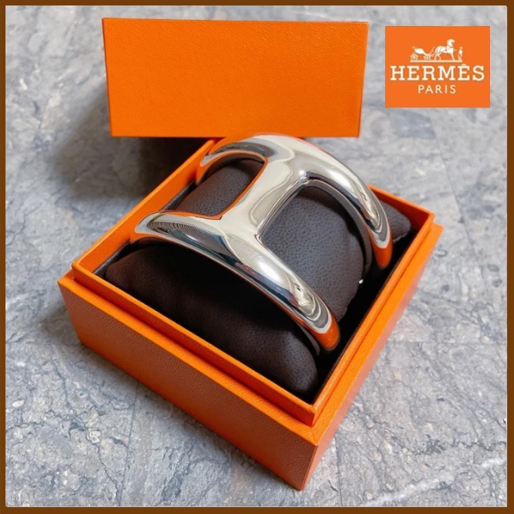 【コーデのアクセントに☆】Hermes ブレスレット《Osmose》