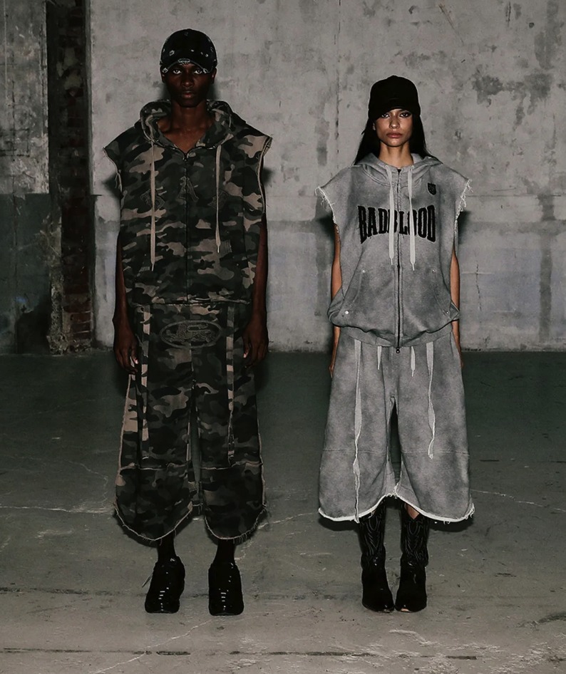 ◆25SS BADBLOOD Curved Logo Sleeveless Hooded Zip-Up/2色◆
