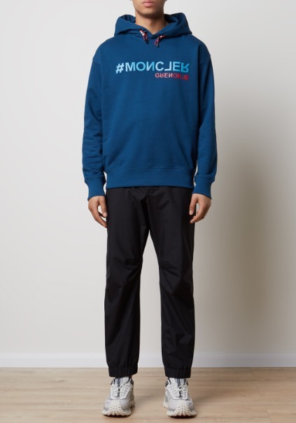 【緊急入荷】XL★セール★MONCLER GRENOBLE★ロゴフーディレア色