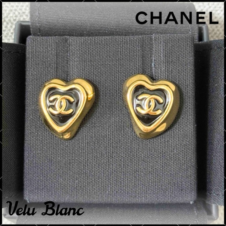 愛らしい煌めき【CHANEL】ハートモチーフ CCマーク ピアス