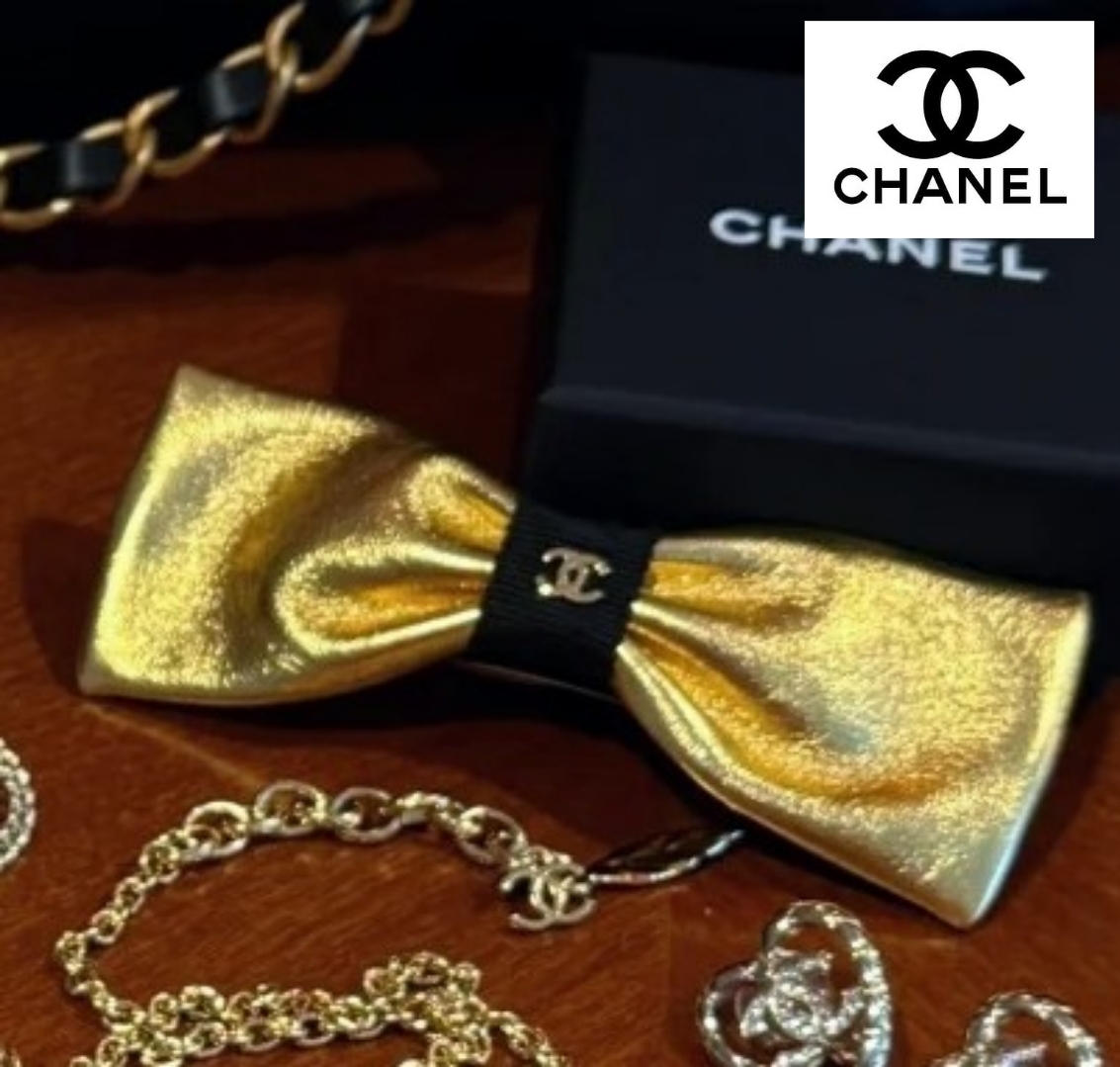 【CHANEL】25A コーデのアクセントに♪シャネル ボウバレッタ