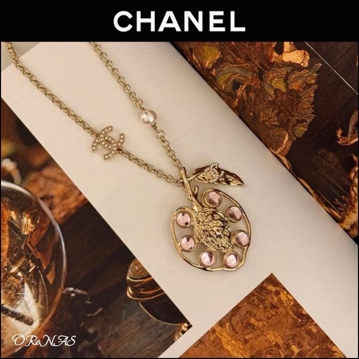 【エレガントなチャーム♪】CHANEL ゴールド×ピンク ネックレス