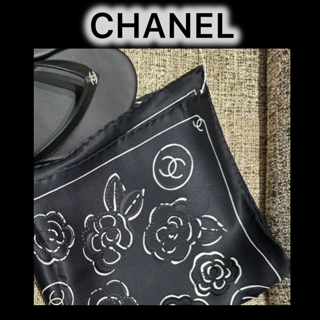 ★かわいいカメリア柄★CHANEL スカーフ