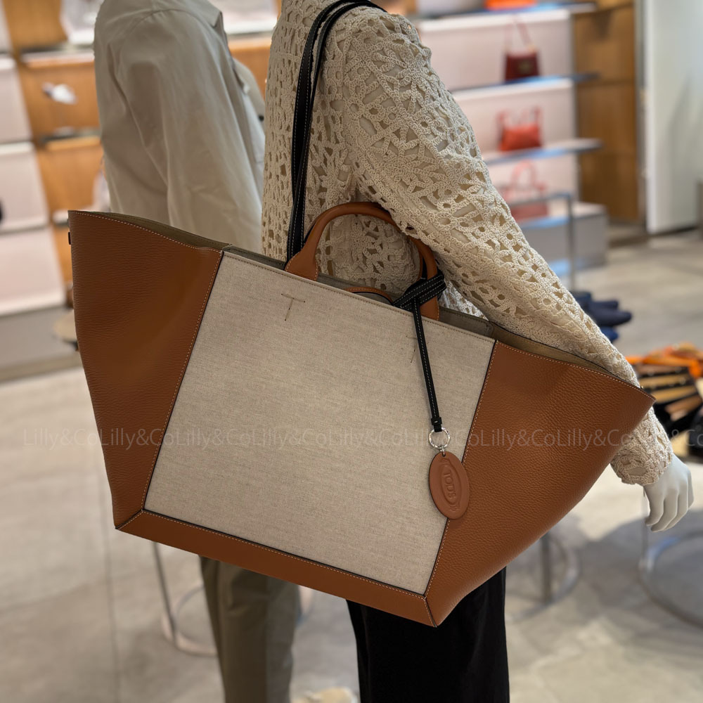 TOD'S（トッズ）☆２Wayショッピングバッグ