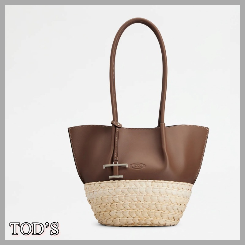 【TOD’S】 Logo Debossed Shopping Bag（送料込み）