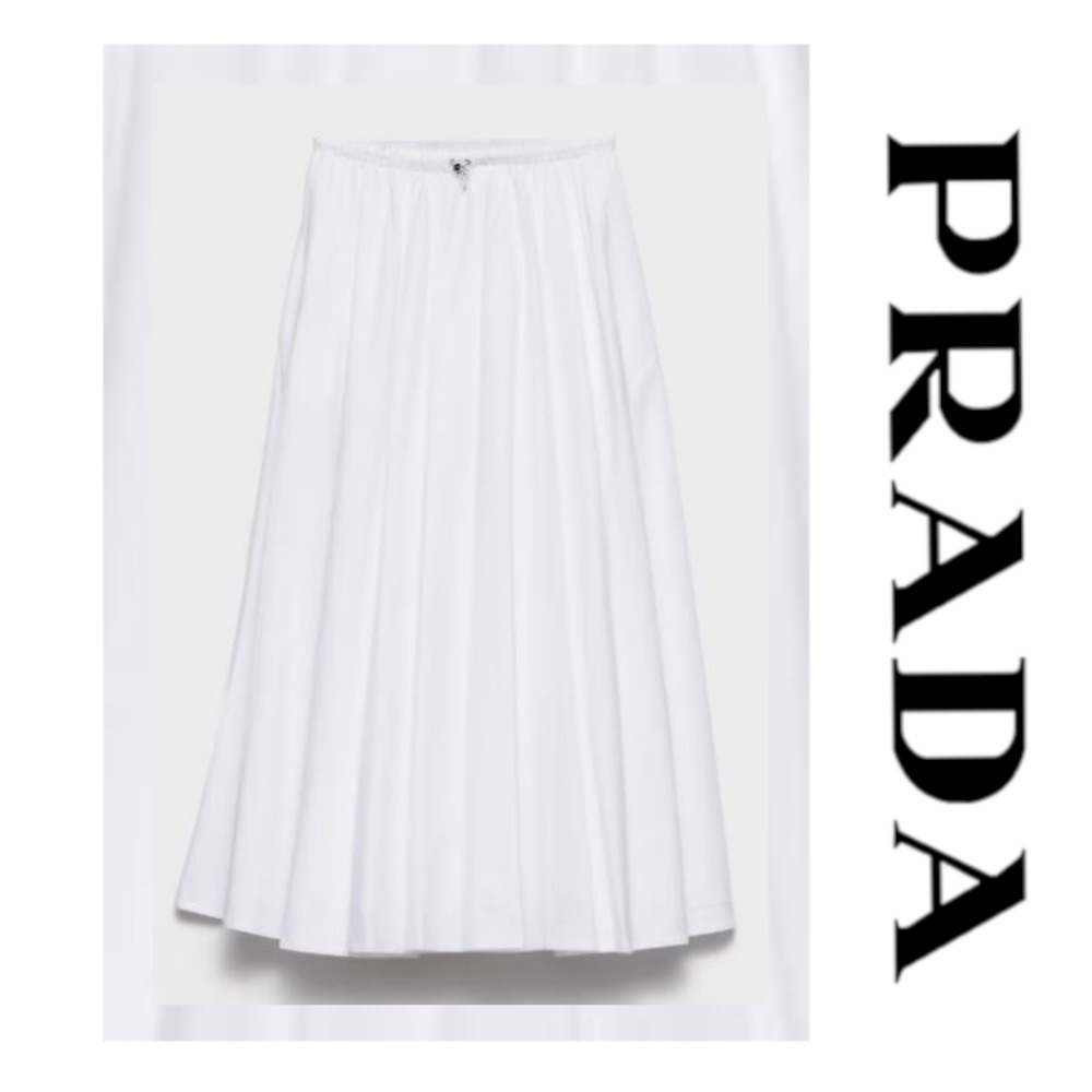 注目の新作♪【PRADA】リバーシブルサークルスカート